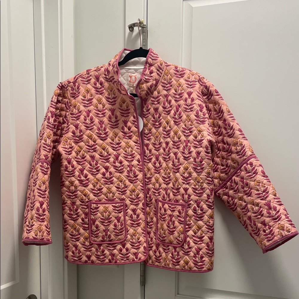 Victoria Dunn Quilted Pink Floral-Print Puffer Jacket